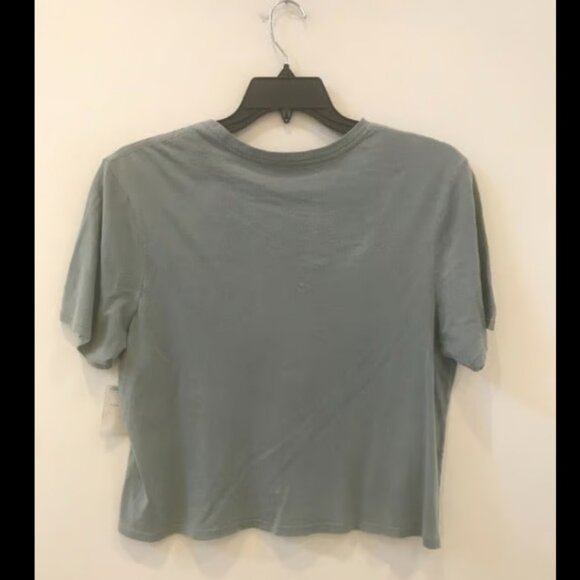 NWT Pink Floyd The Dark Side Of The Moon graphic band tee, sage green, size L - Picture 3 of 8